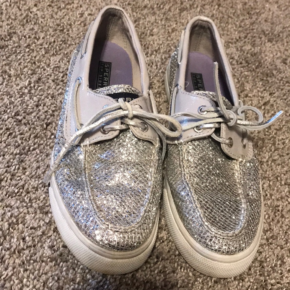 Silver sparkle Sperry’s